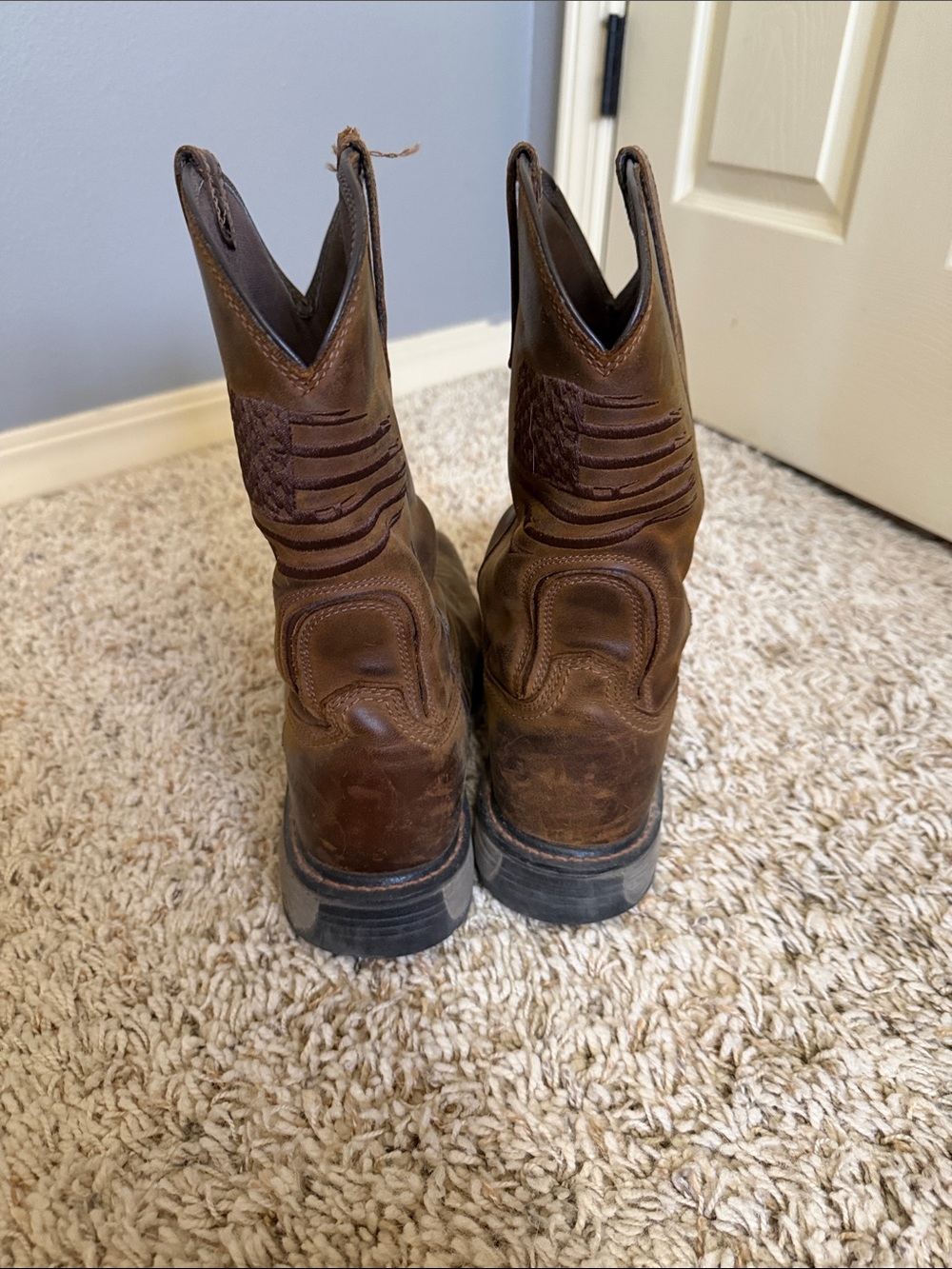 Ariat composite toe Leather pull on Cowboy Work Boots - Picture 2 of 5